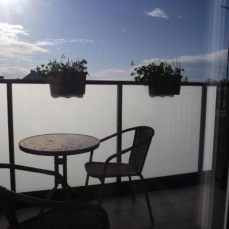 Apartament Holenderski Z Prywatnym Miejscem Postojowym W Garazu Koszalin Dış mekan fotoğraf